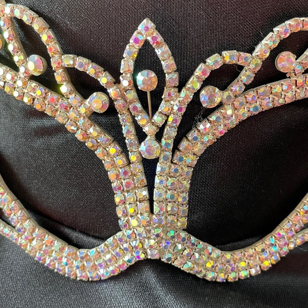 AB Rhinestone masquerade mardi gras mask - Picture 3 of 9